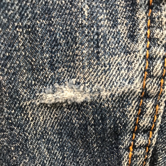 Levi’s Jean Jacket - Picture 11 of 13